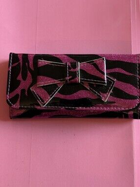 Pink and black Zebra Print Bow  Wallet- Claire's Boutique
